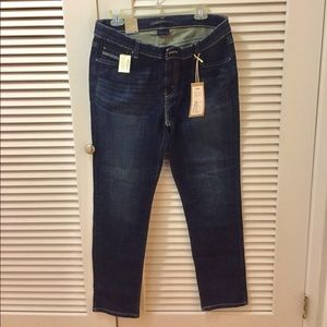 New Levi’s 16 skinny jeans mid rise with tags
